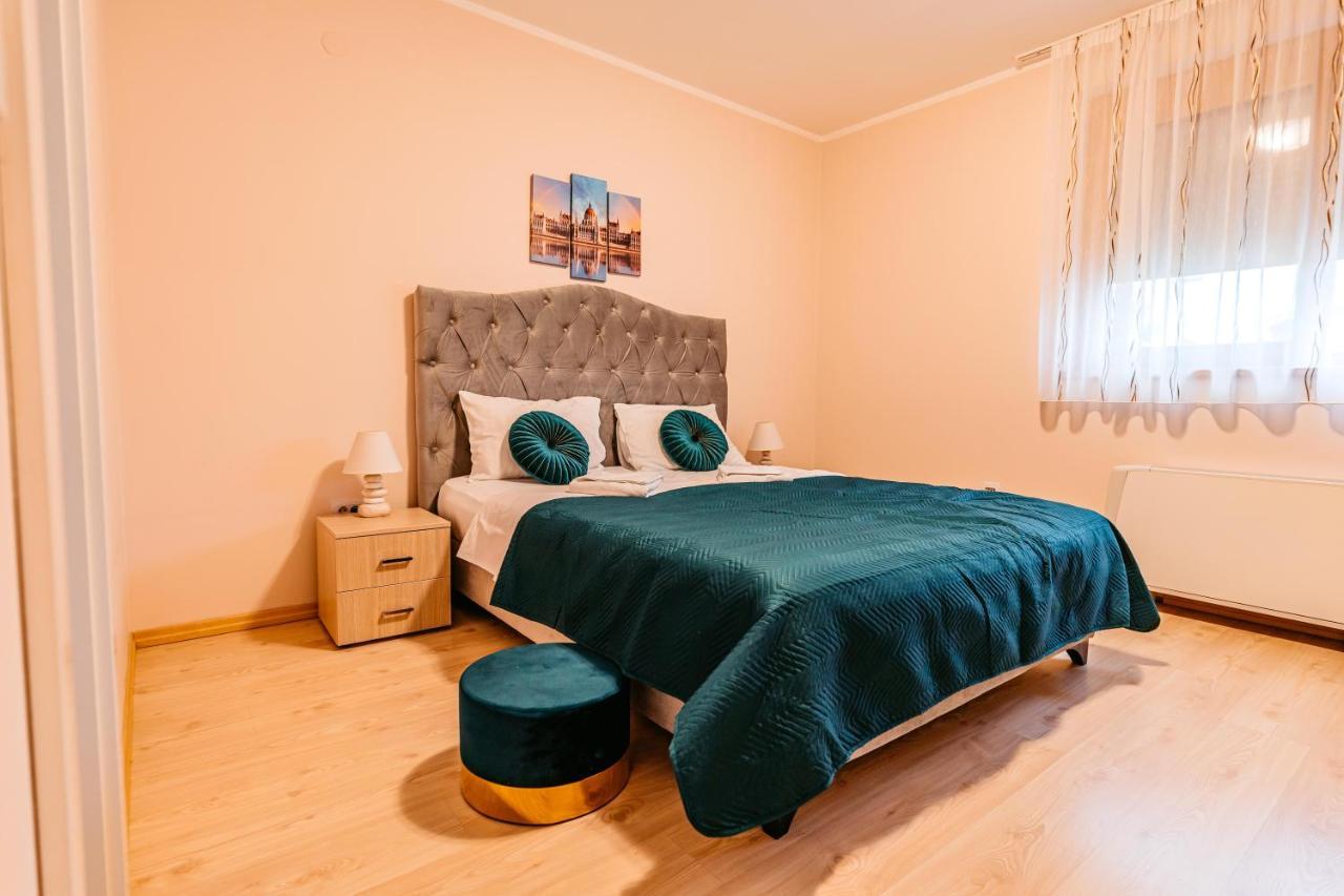Lotos Depandans Hotell Ni Exteriör bild