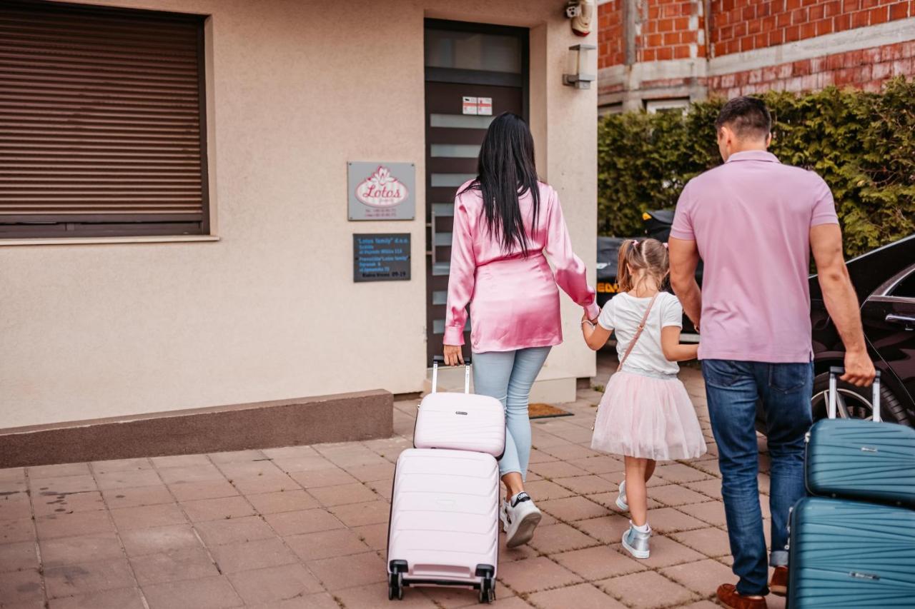 Lotos Depandans Hotell Ni Exteriör bild