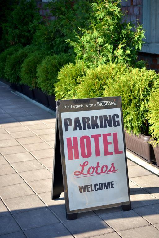 Lotos Depandans Hotell Ni Exteriör bild